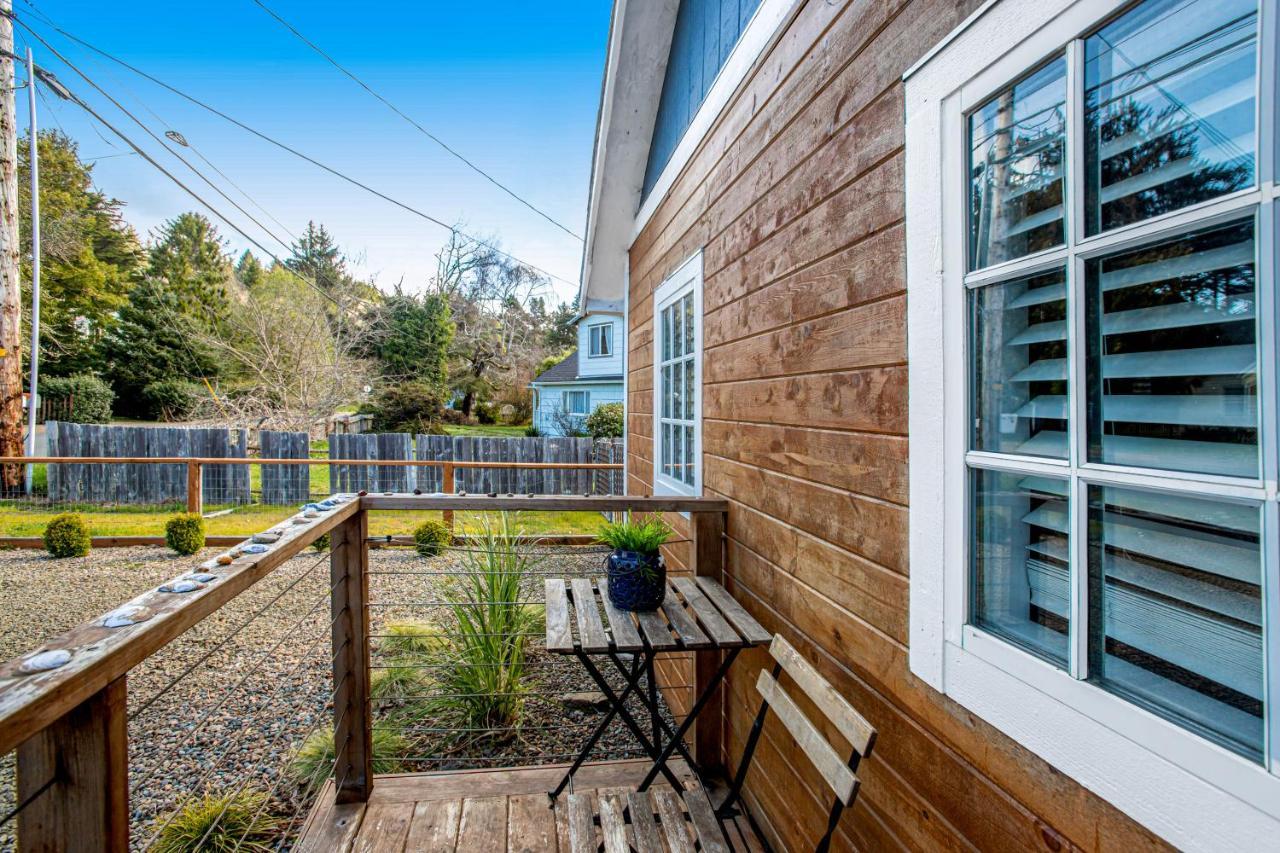 Siletz Bay Getaway Villa Lincoln City Exteriör bild